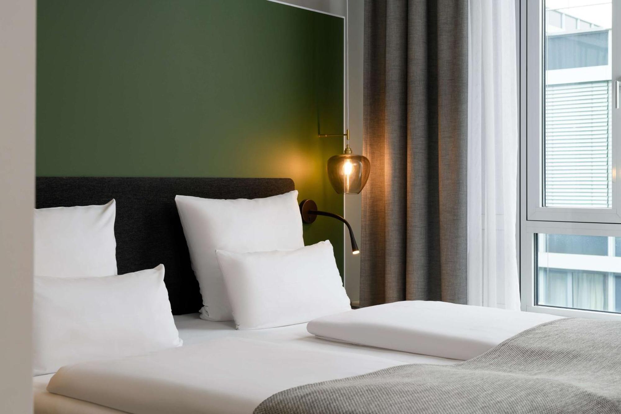 Flightgate Munich Airport Hotel, A Member Of Radisson Individuals Hallbergmoos Exterior foto