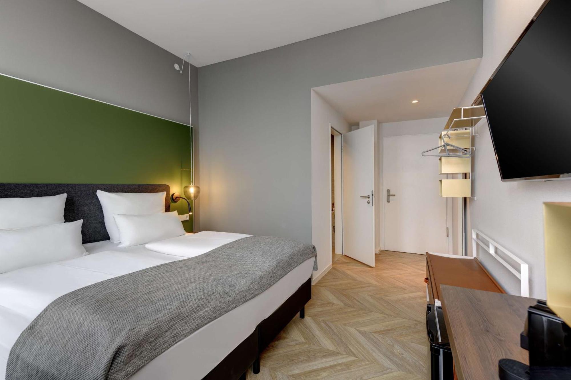 Flightgate Munich Airport Hotel, A Member Of Radisson Individuals Hallbergmoos Exterior foto