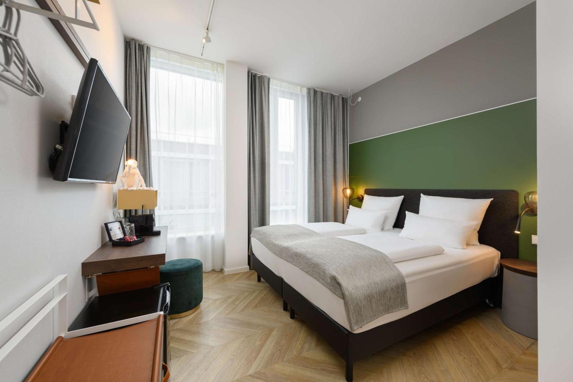 Flightgate Munich Airport Hotel, A Member Of Radisson Individuals Hallbergmoos Exterior foto