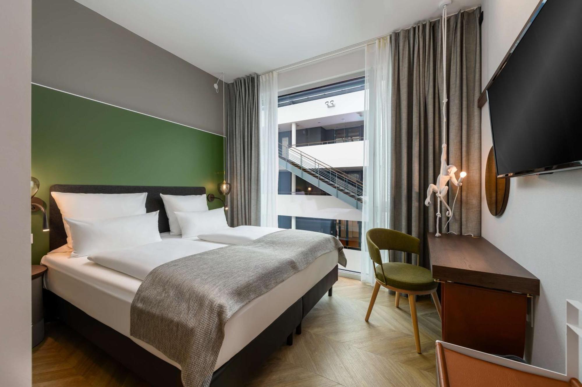 Flightgate Munich Airport Hotel, A Member Of Radisson Individuals Hallbergmoos Exterior foto
